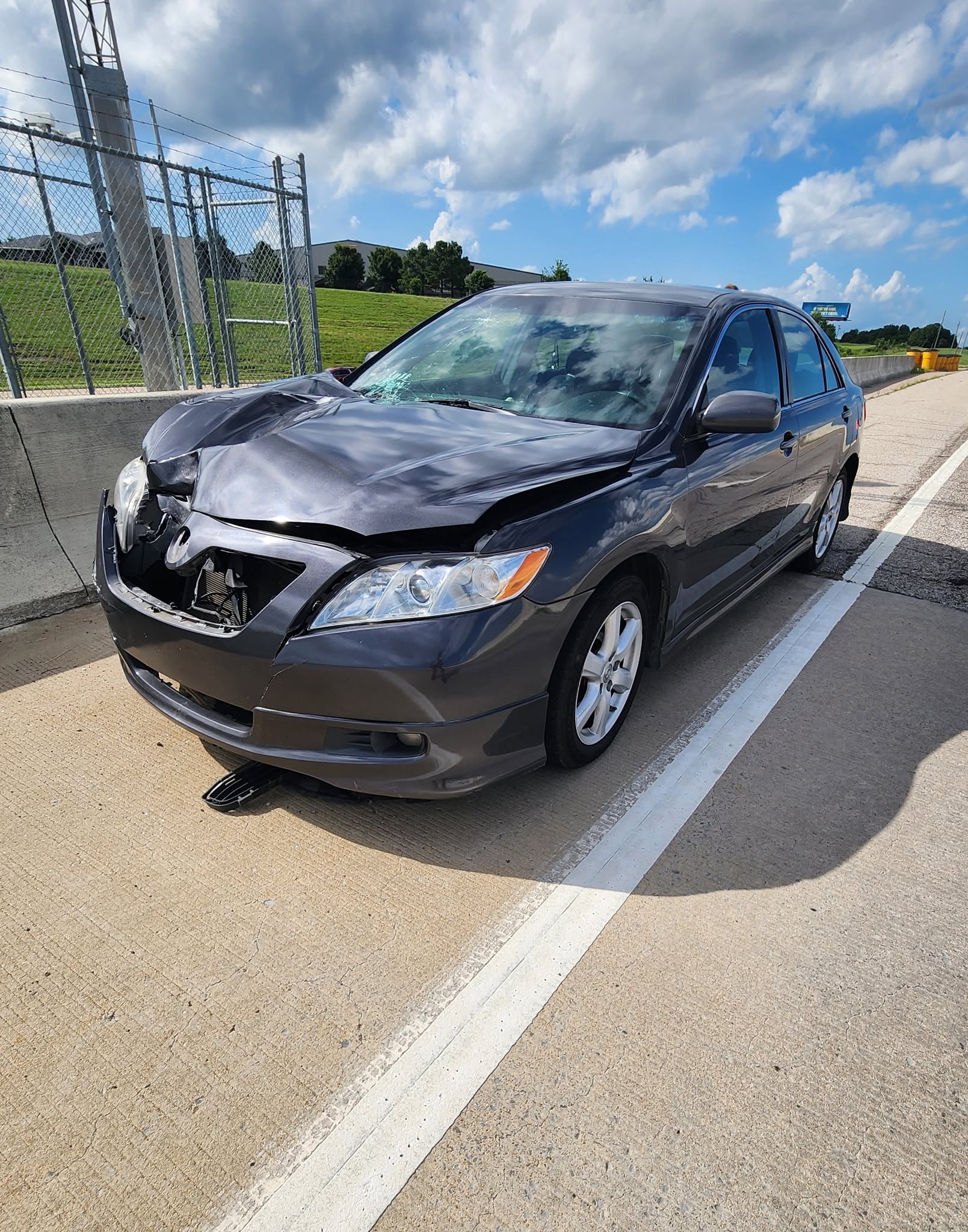 Woman killed after stepping into traffic on Tisdale Expressway, Tulsa Police say