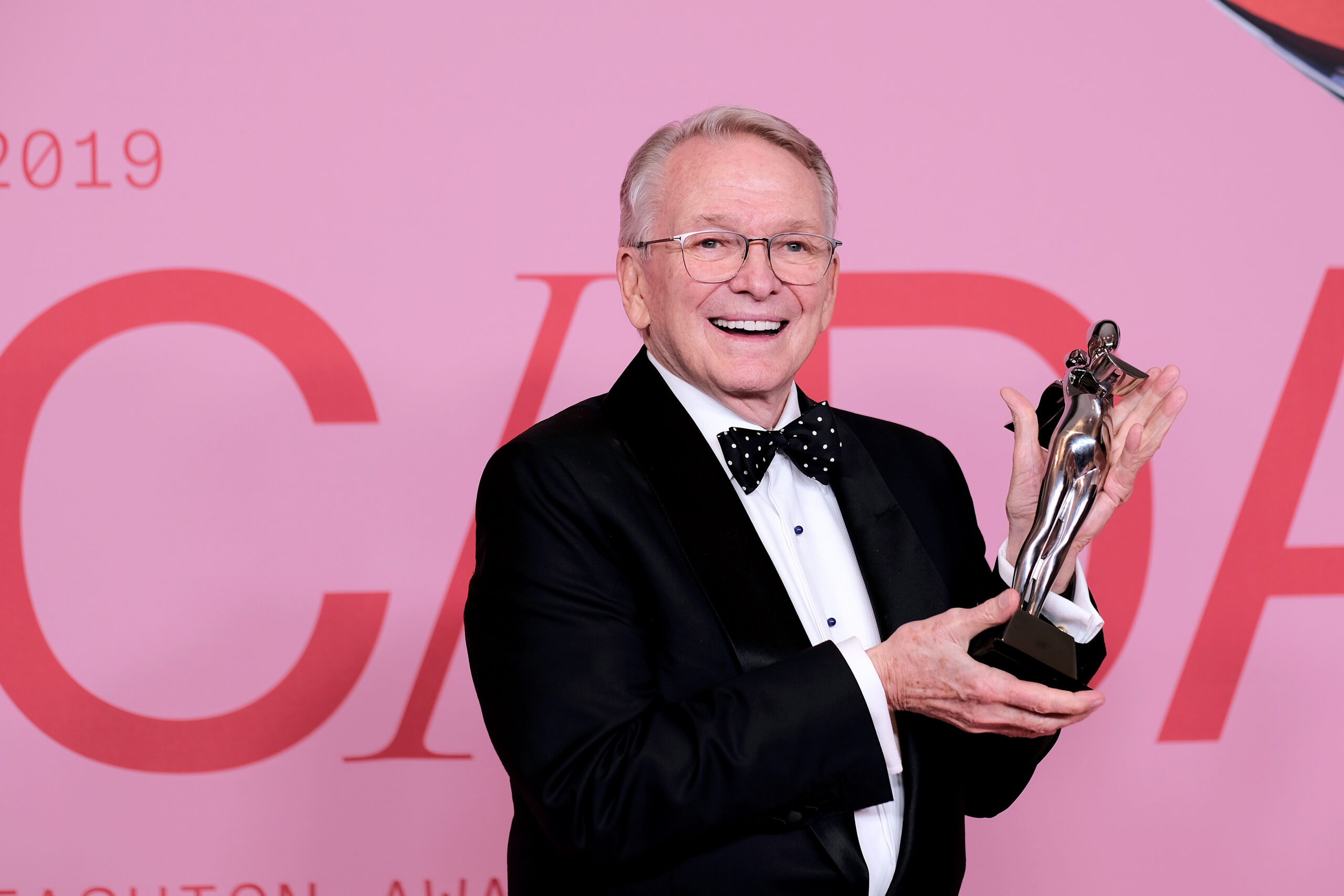 Bob Mackie Designer To The Stars Who Dressed Cher And Marilyn And Bob Mackie Designer To The Stars Who Dressed Cher And Marilyn And